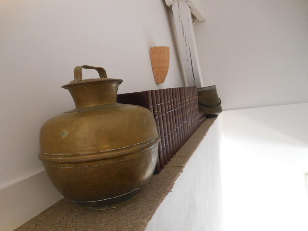 אפרטהוטל לוצ'ס Manoir De La Rousselliere מראה חיצוני תמונה