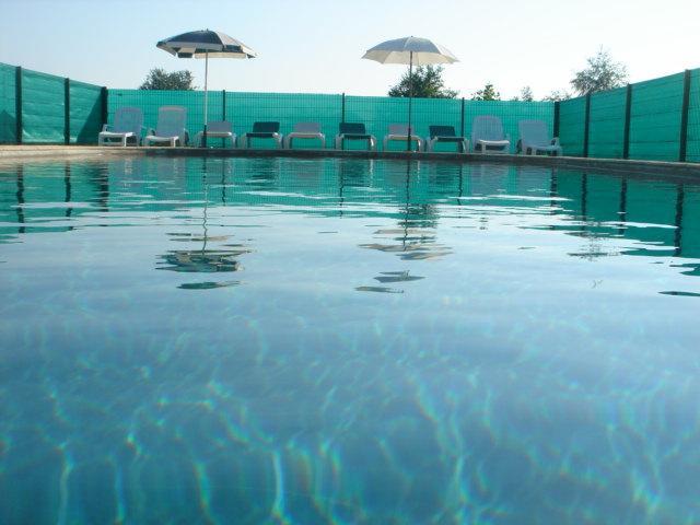 אפרטהוטל לוצ'ס Manoir De La Rousselliere מראה חיצוני תמונה